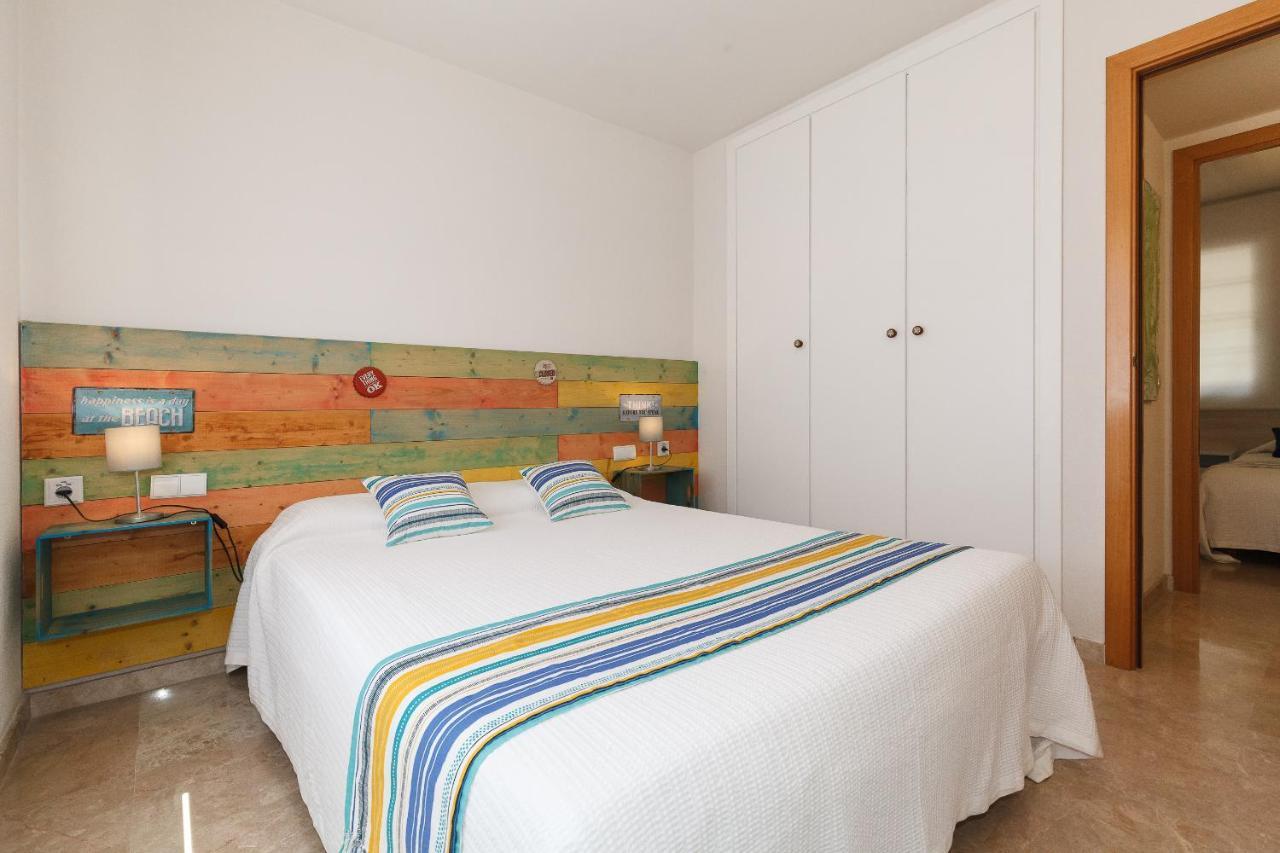Apartament Uhc Arinsal Family Complex Salou Zewnętrze zdjęcie