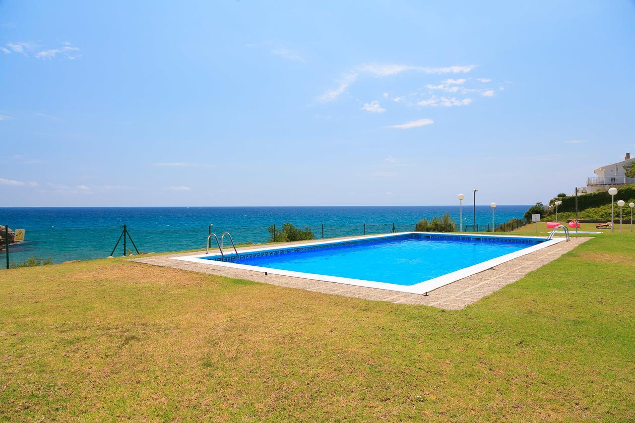 Apartament Uhc Arinsal Family Complex Salou Zewnętrze zdjęcie